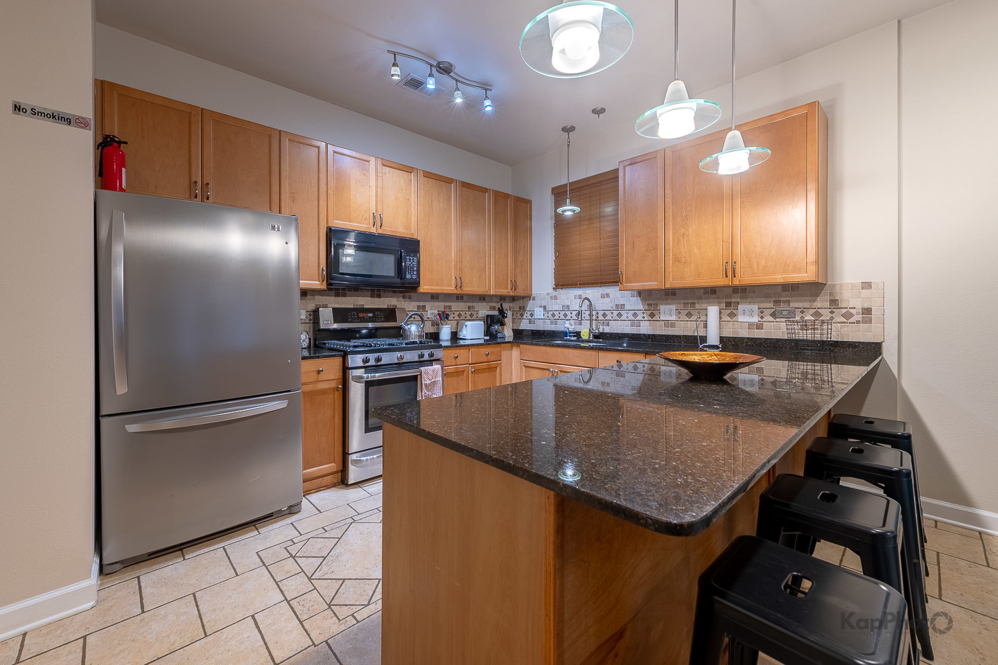 2705 W Congress Parkway