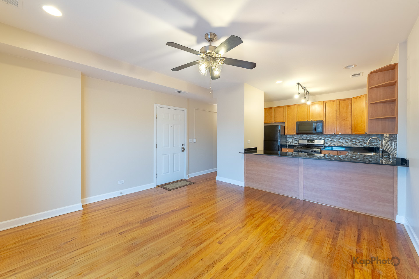 2705 W Congress Parkway