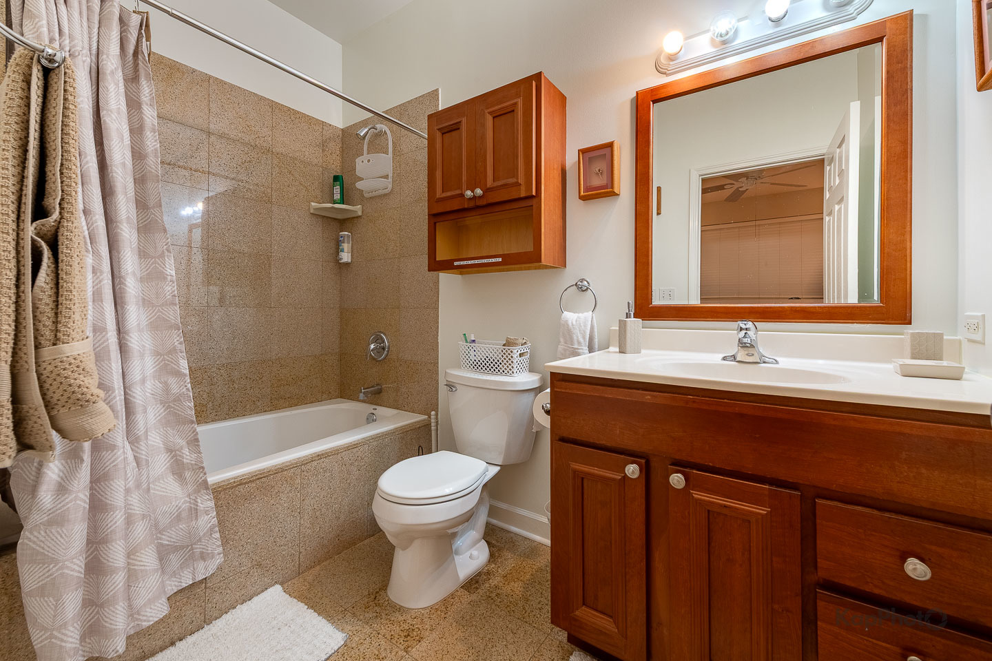 2705 W Congress Parkway