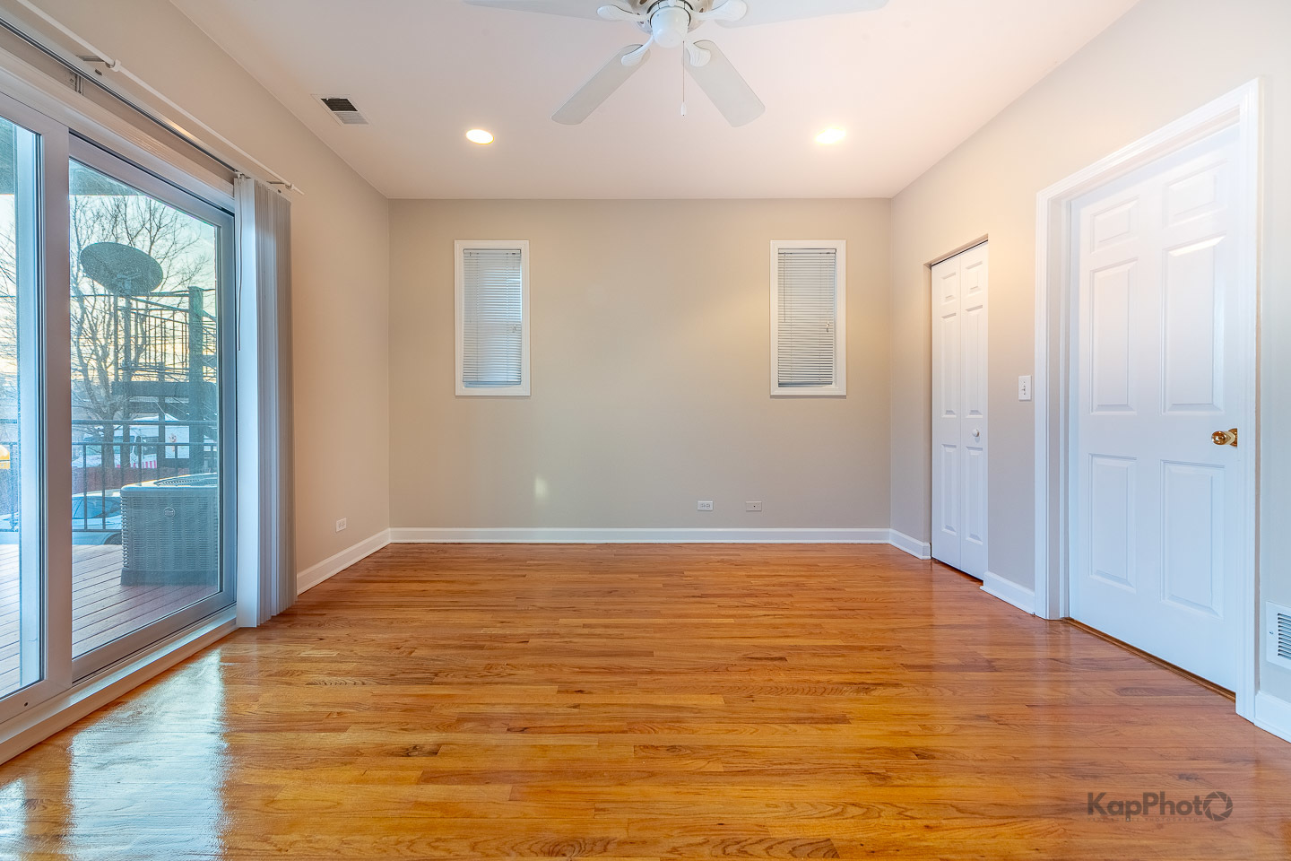 2705 W Congress Parkway