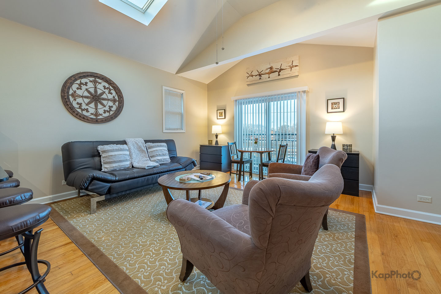 2705 W Congress Parkway