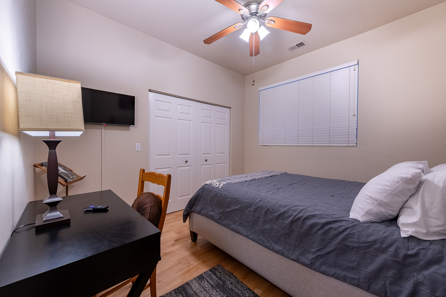 2705 W Congress Parkway