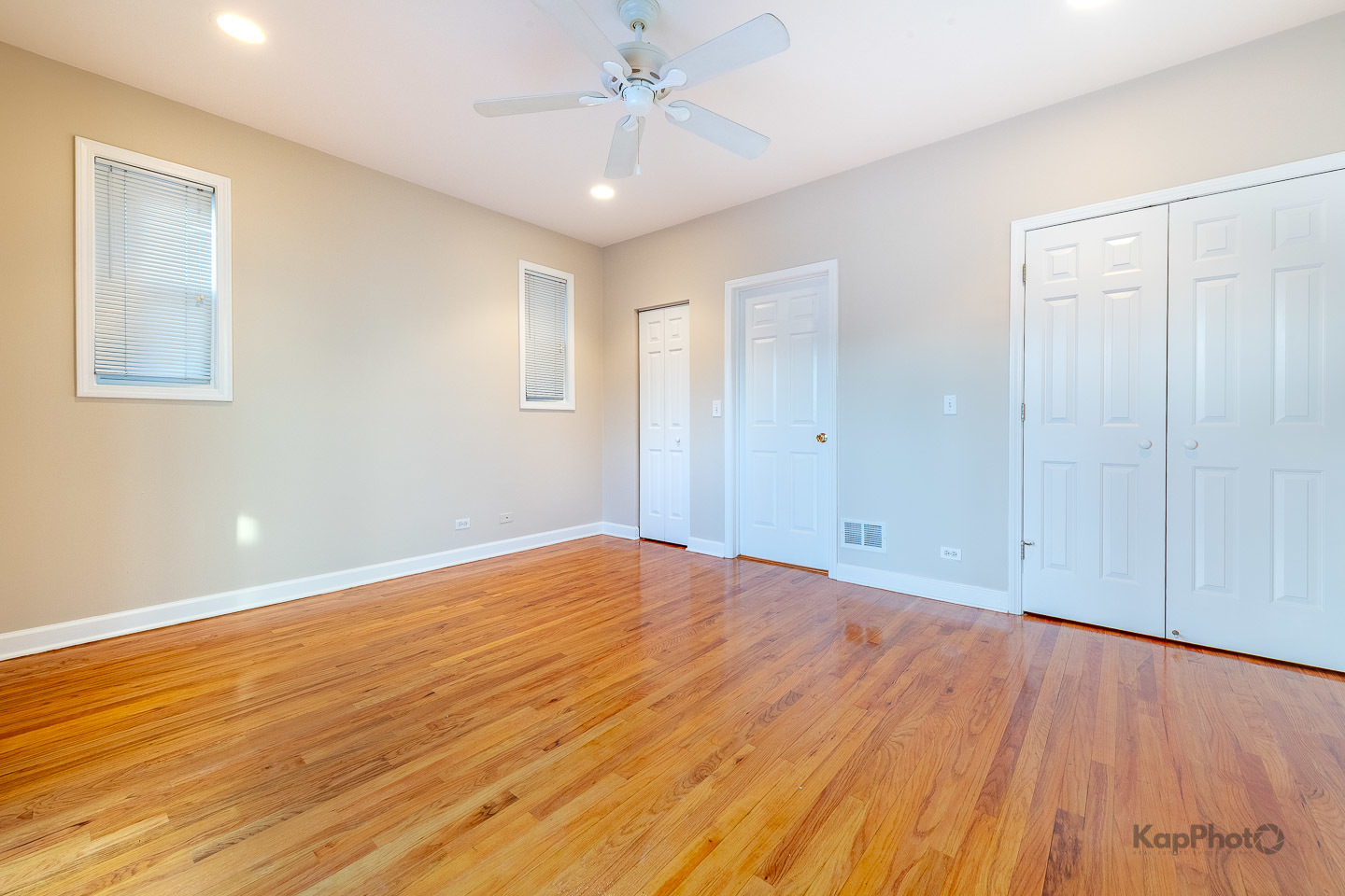 2705 W Congress Parkway