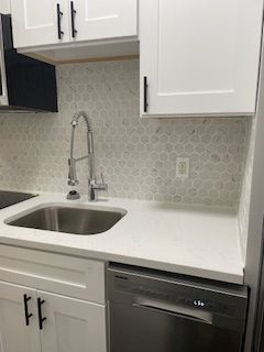 1354 W Greenleaf Avenue Unit: 1B