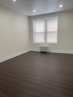 1354 W Greenleaf Avenue Unit: 1B