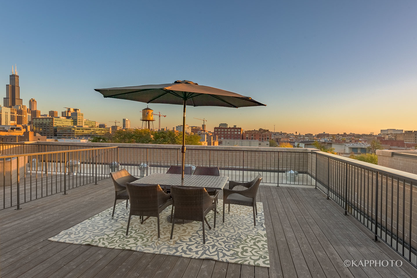 1146 W Hubbard Street Unit: 4W