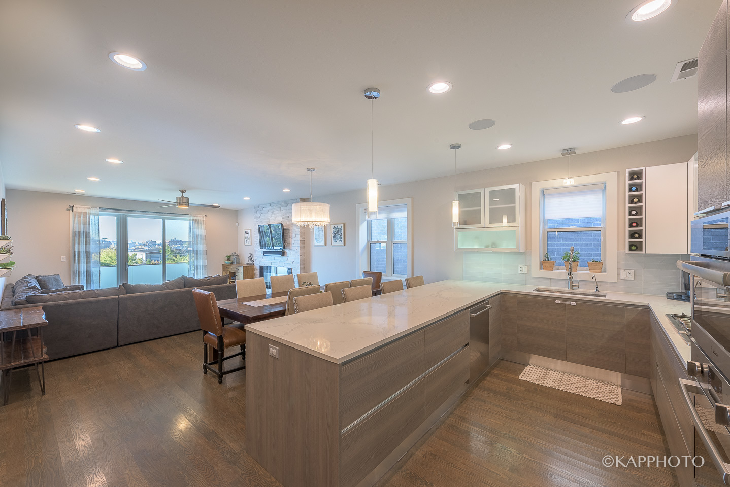 1146 W Hubbard Street Unit: 4W