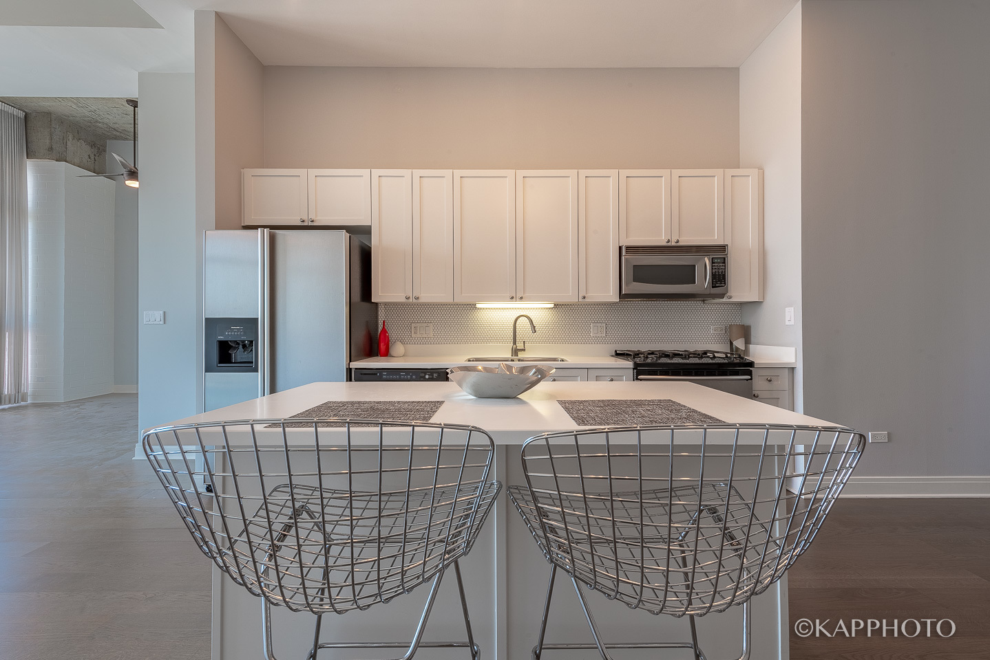 321 S SANGAMON Street Unit: 901