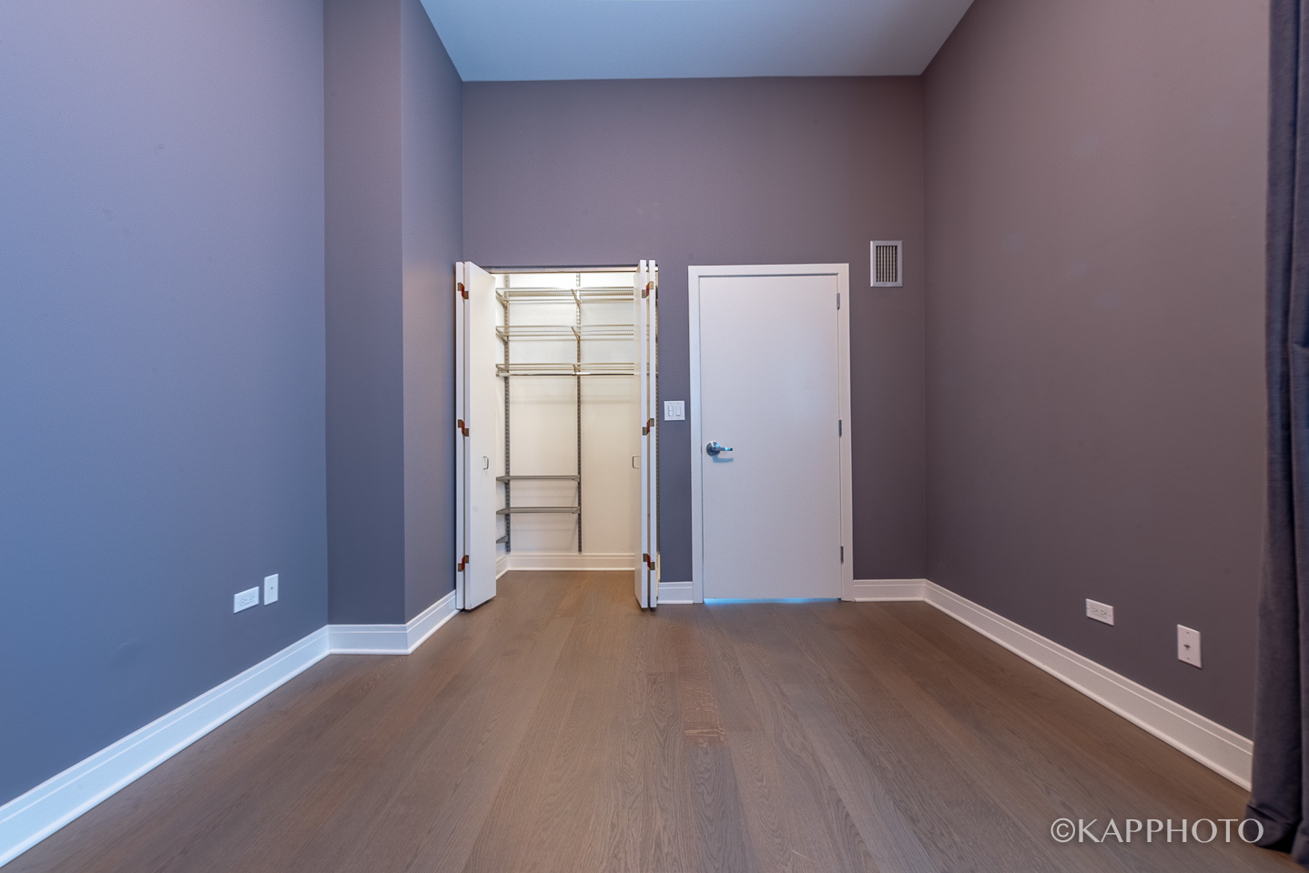 321 S SANGAMON Street Unit: 901