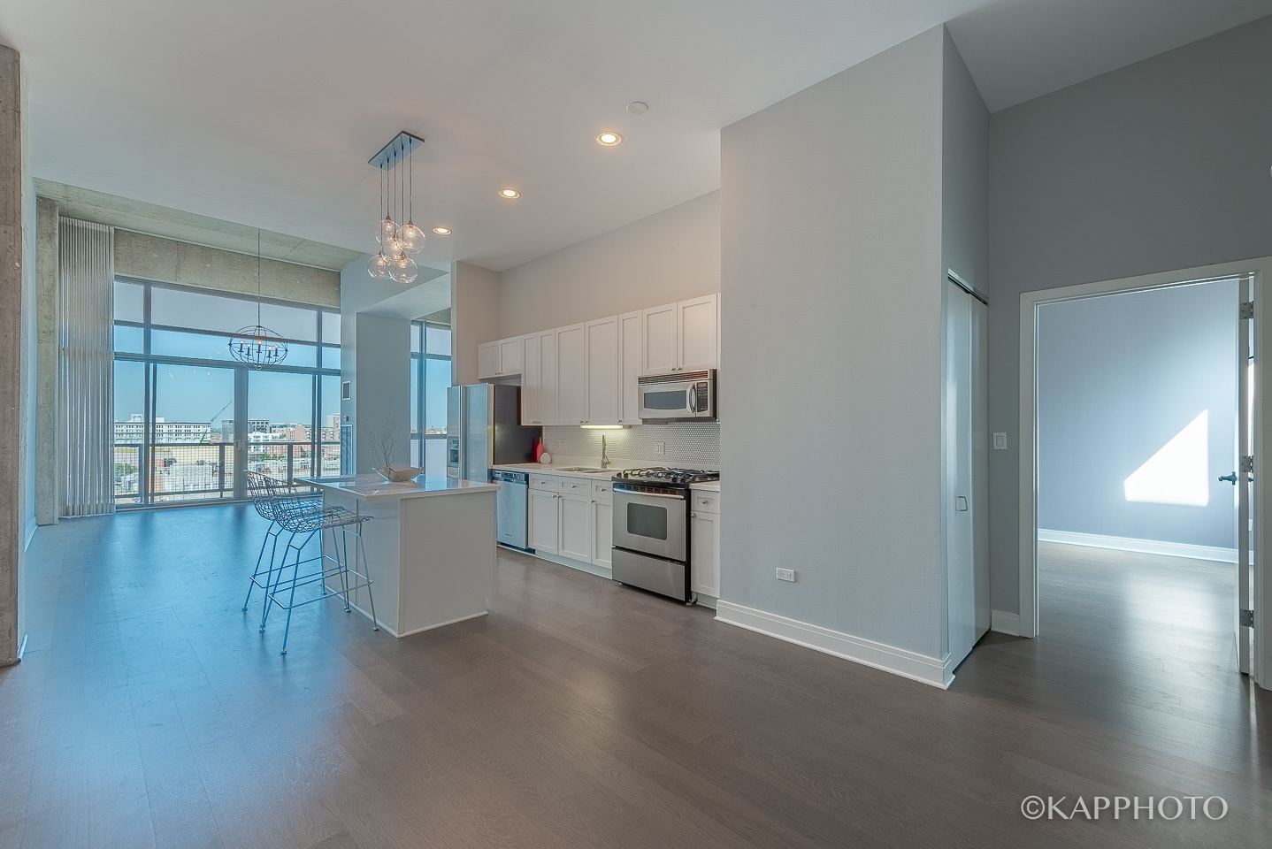 321 S SANGAMON Street Unit: 901