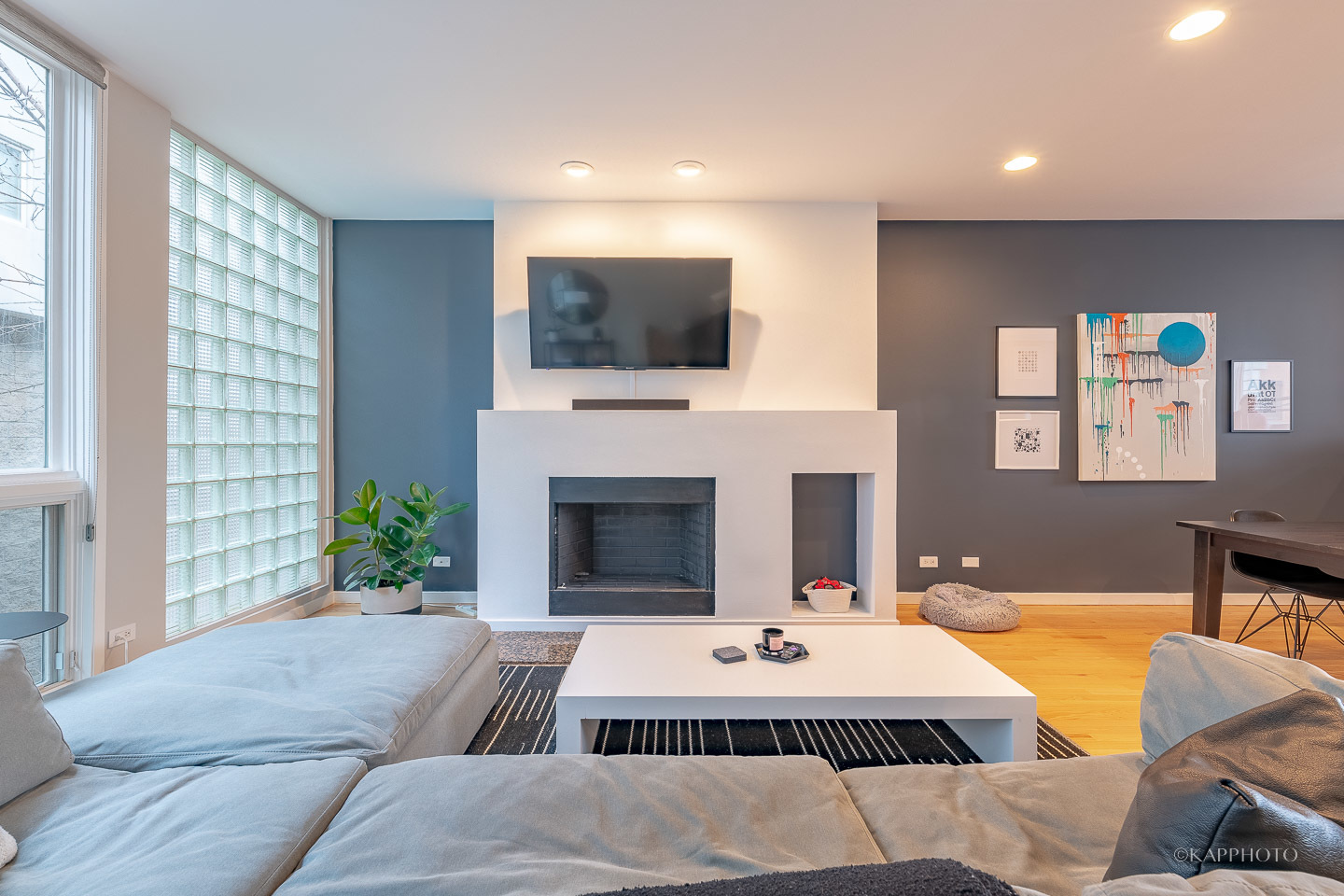 663 N Sangamon Street Unit: 3S