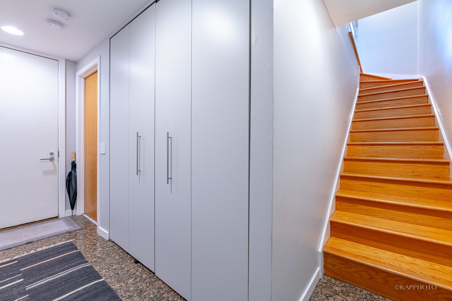 663 N Sangamon Street Unit: 3S