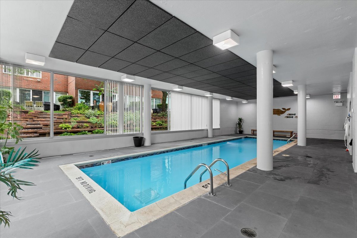 3115 S Michigan Avenue Unit: 301