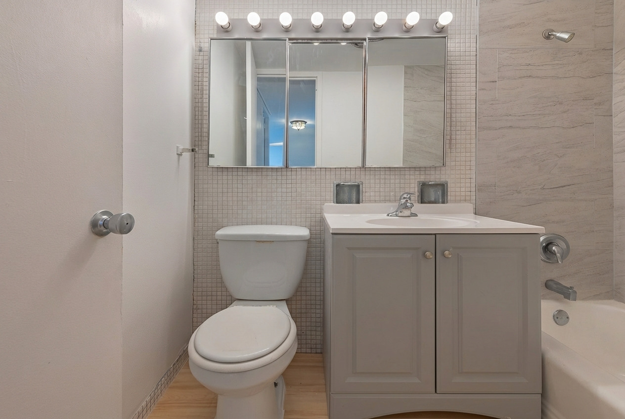 4800 S Chicago Beach Drive Unit: 2104S