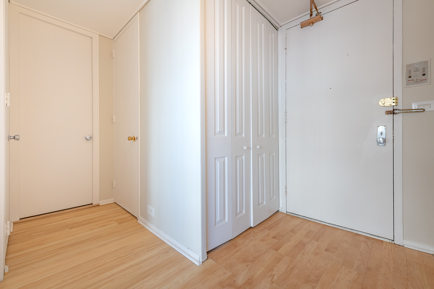 4800 S Chicago Beach Drive Unit: 2104S