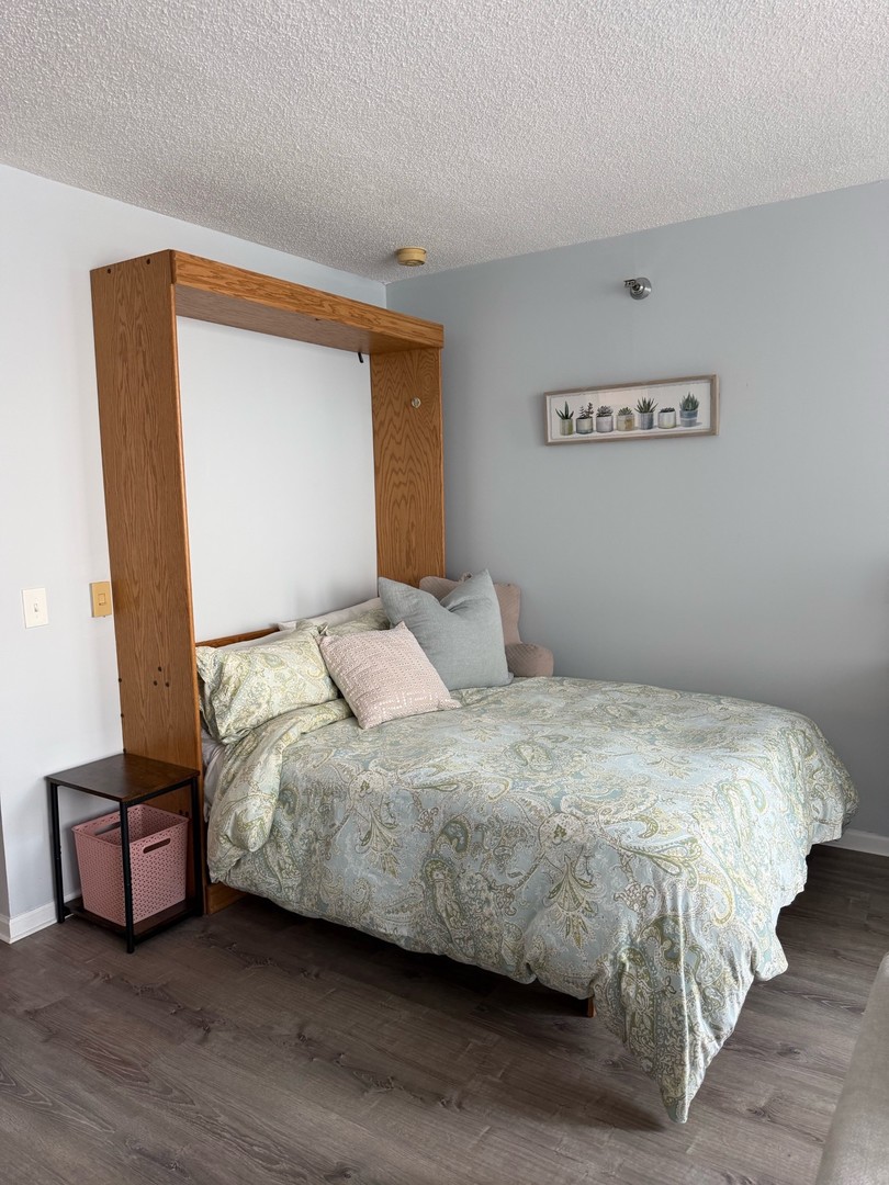 480 N McClurg Court Unit: 618