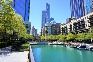 480 N McClurg Court Unit: 618