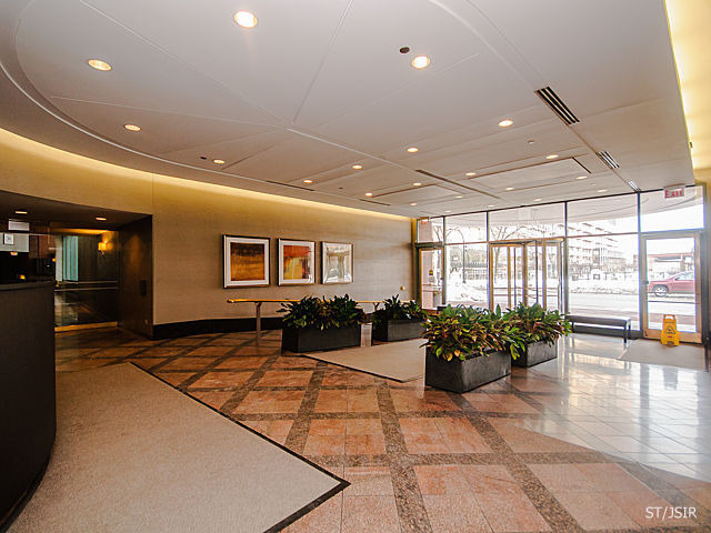 480 N McClurg Court Unit: 618