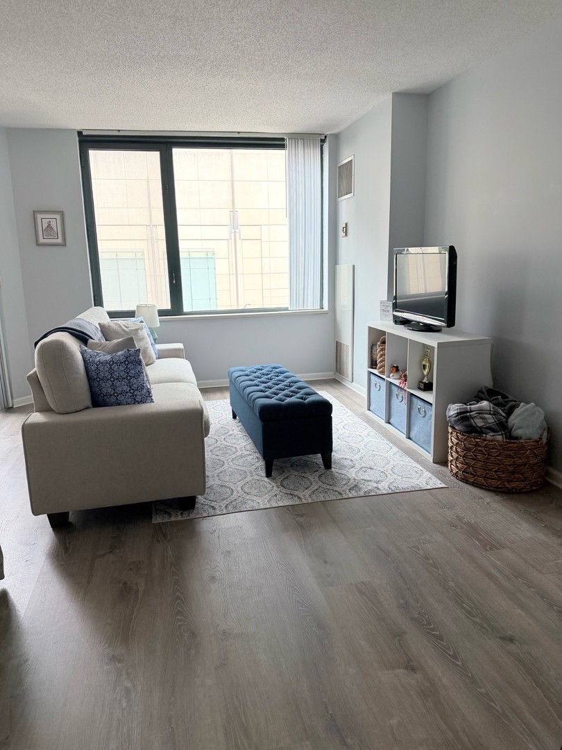 480 N McClurg Court Unit: 618