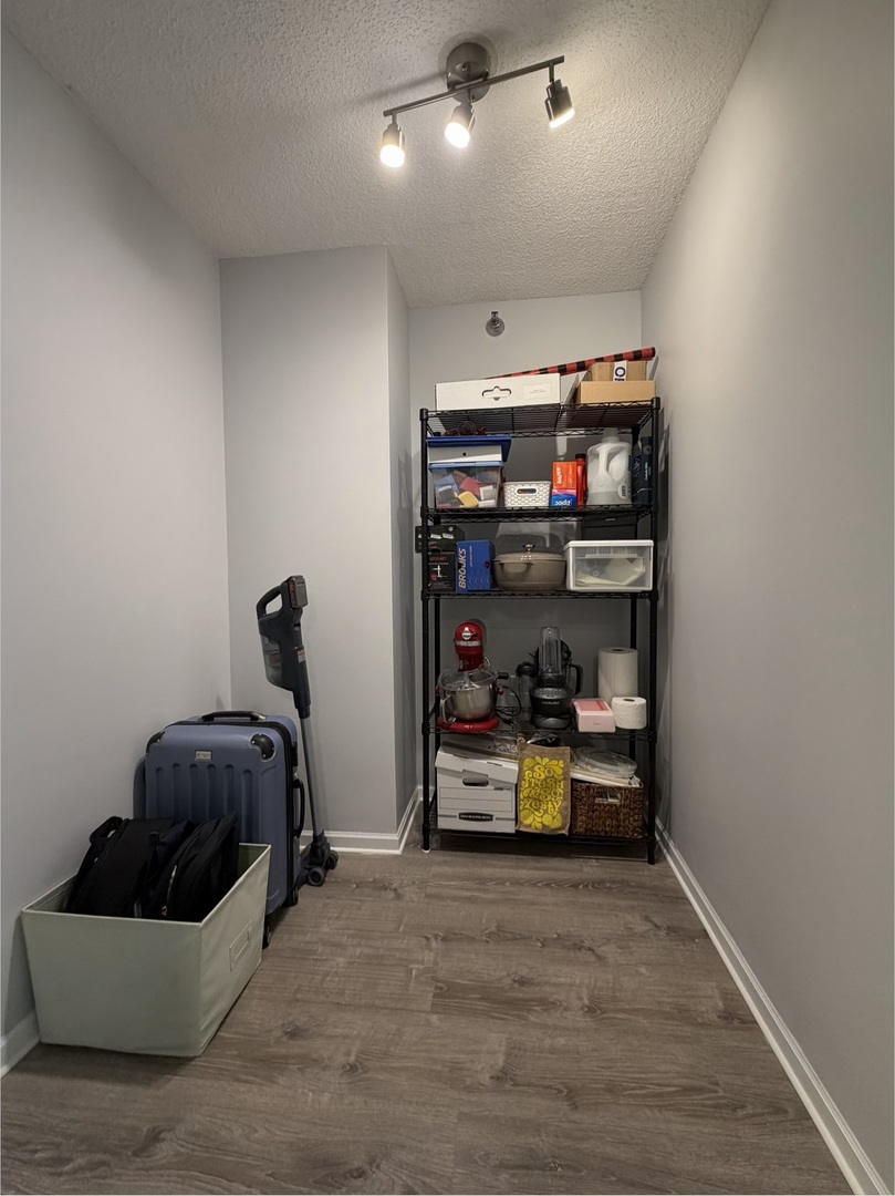 480 N McClurg Court Unit: 618