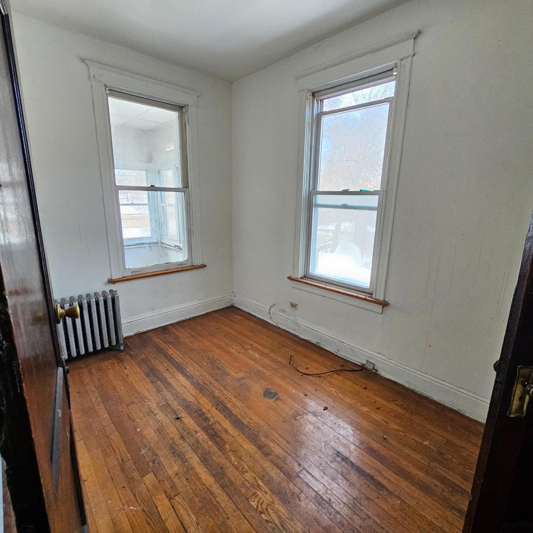 6936 S Dorchester Avenue