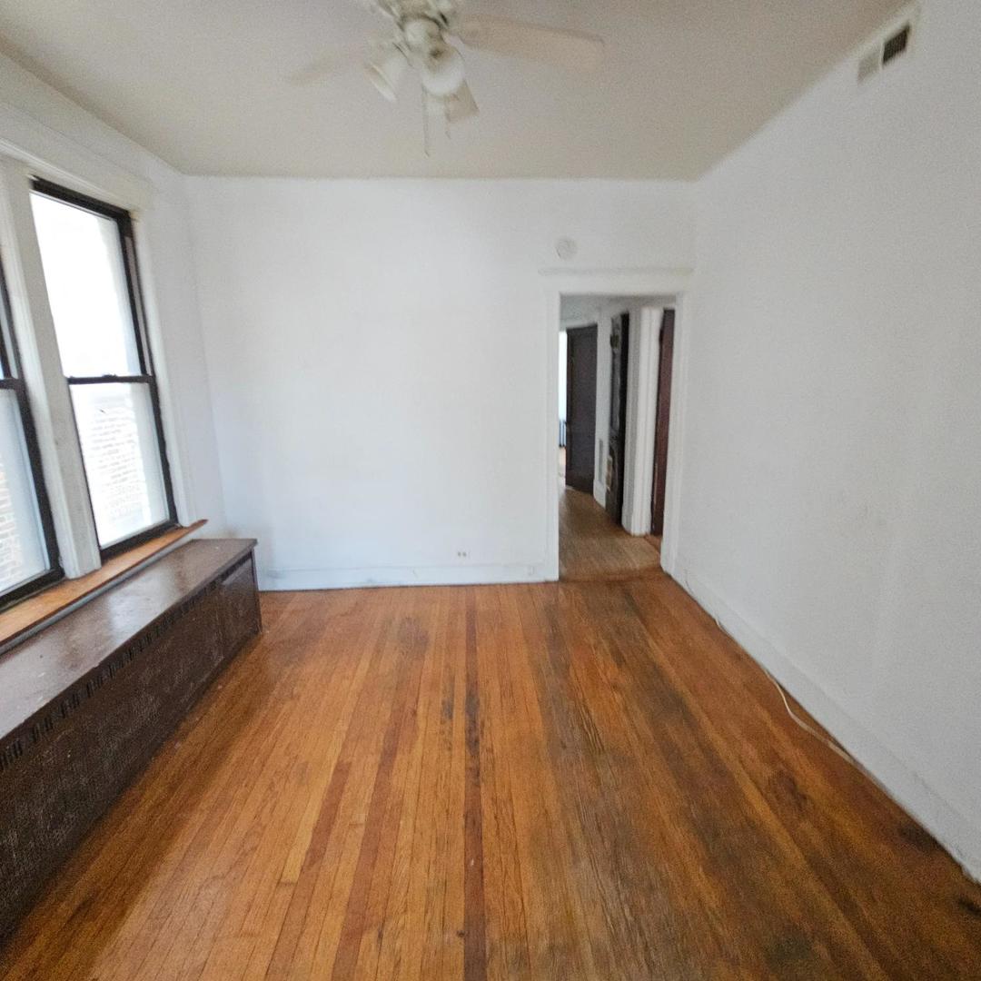 6936 S Dorchester Avenue