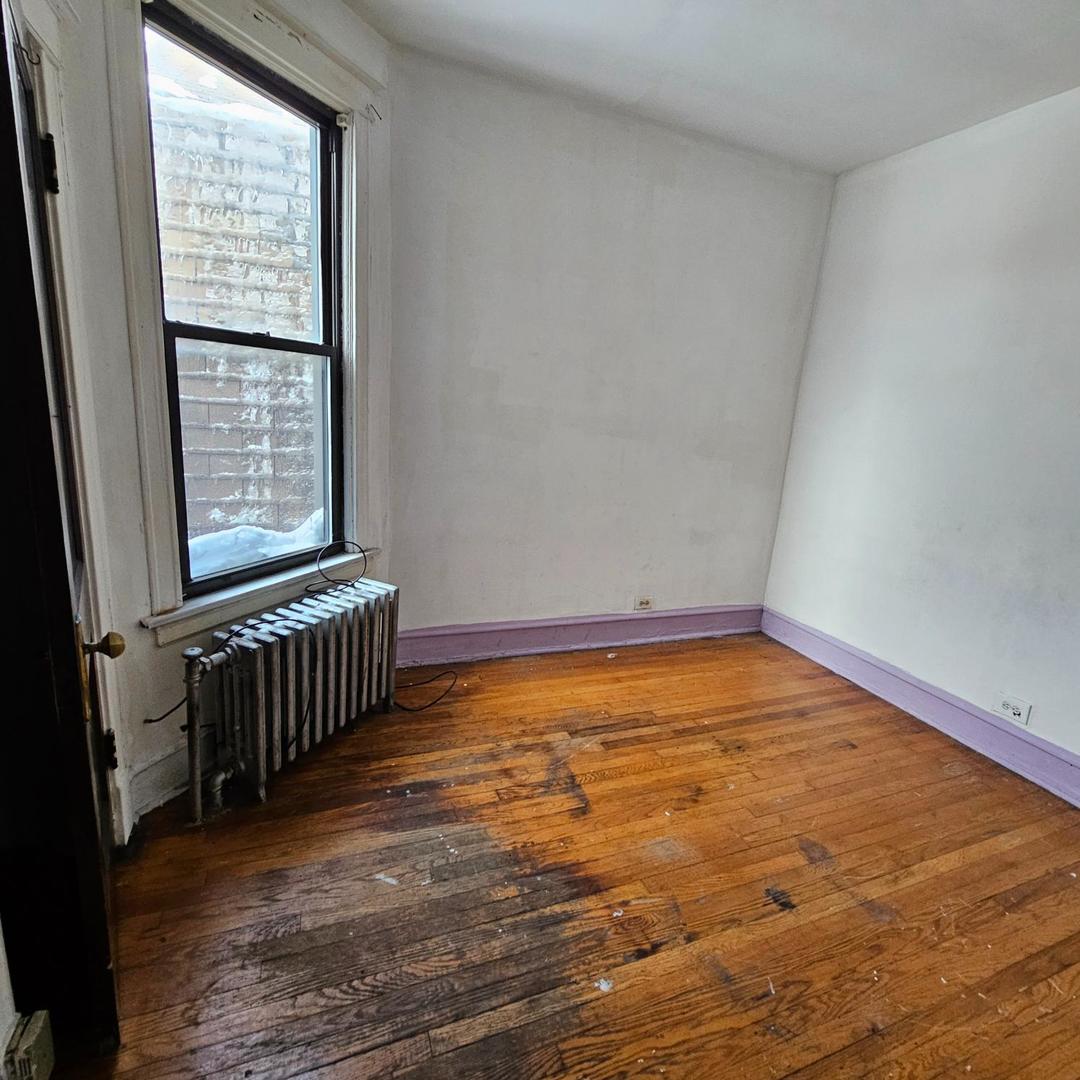 6936 S Dorchester Avenue