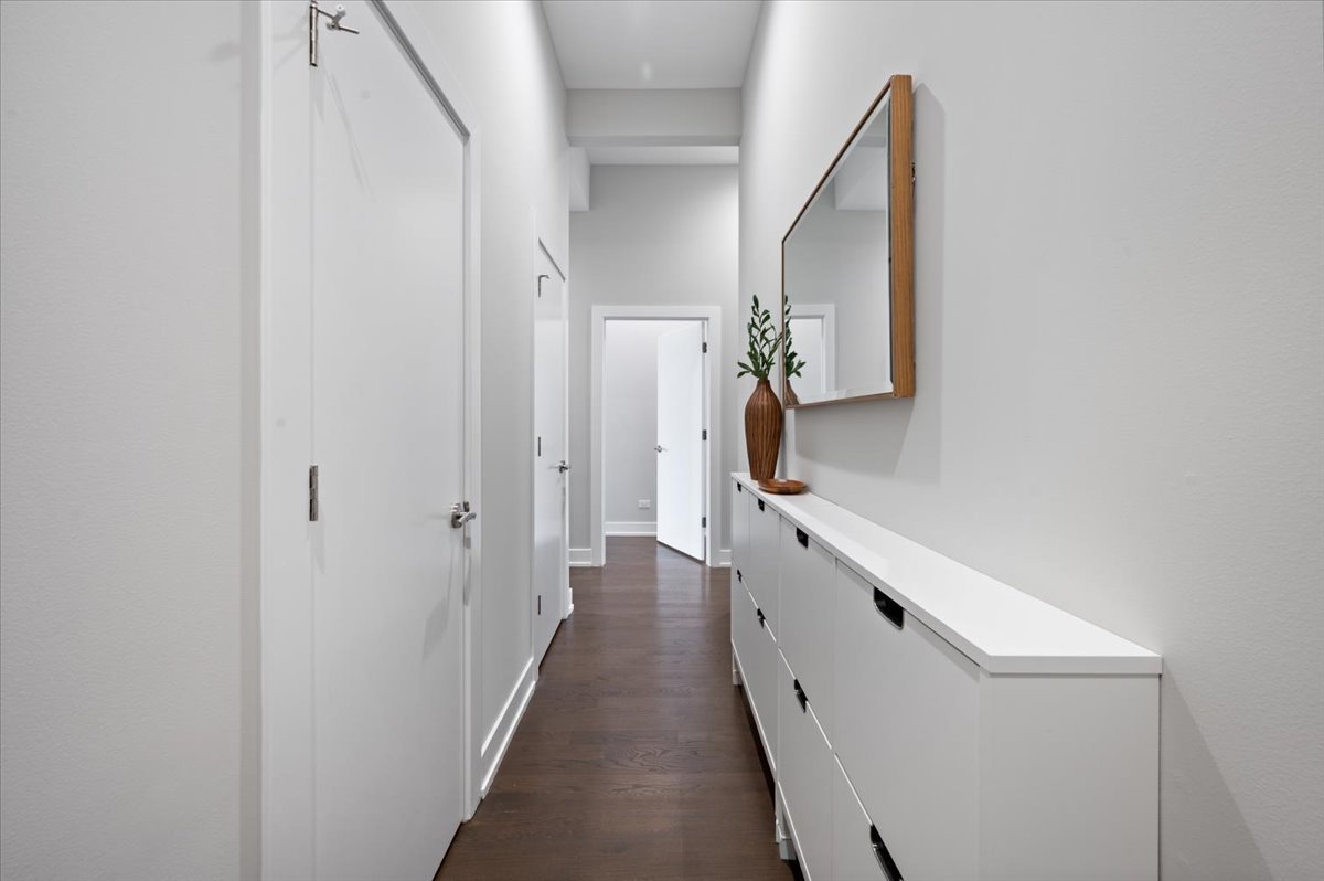3024 W Armitage Avenue Unit: 3