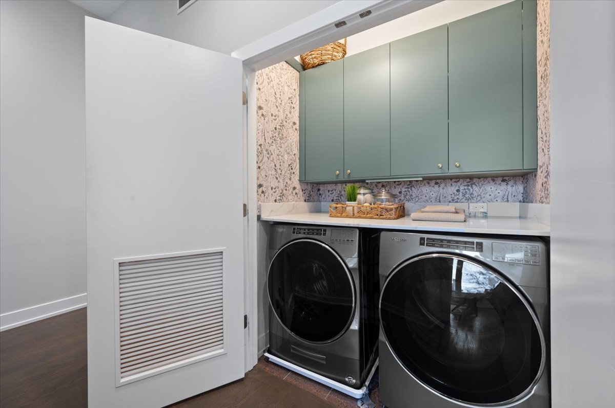 3024 W Armitage Avenue Unit: 3