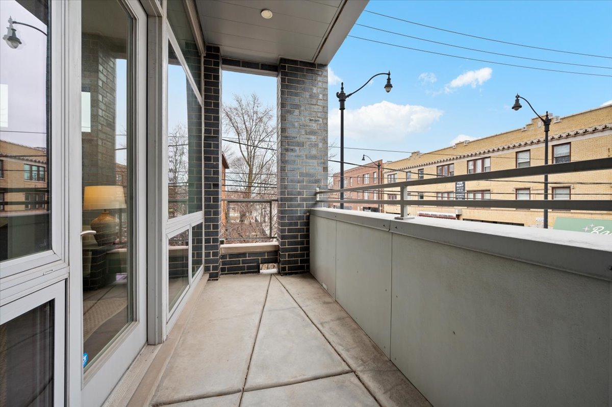 3024 W Armitage Avenue Unit: 3