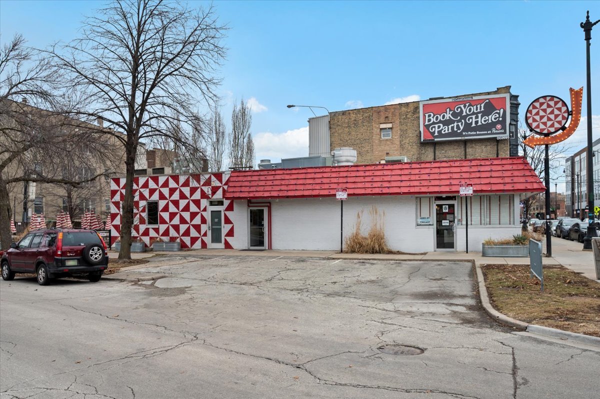 3024 W Armitage Avenue Unit: 3