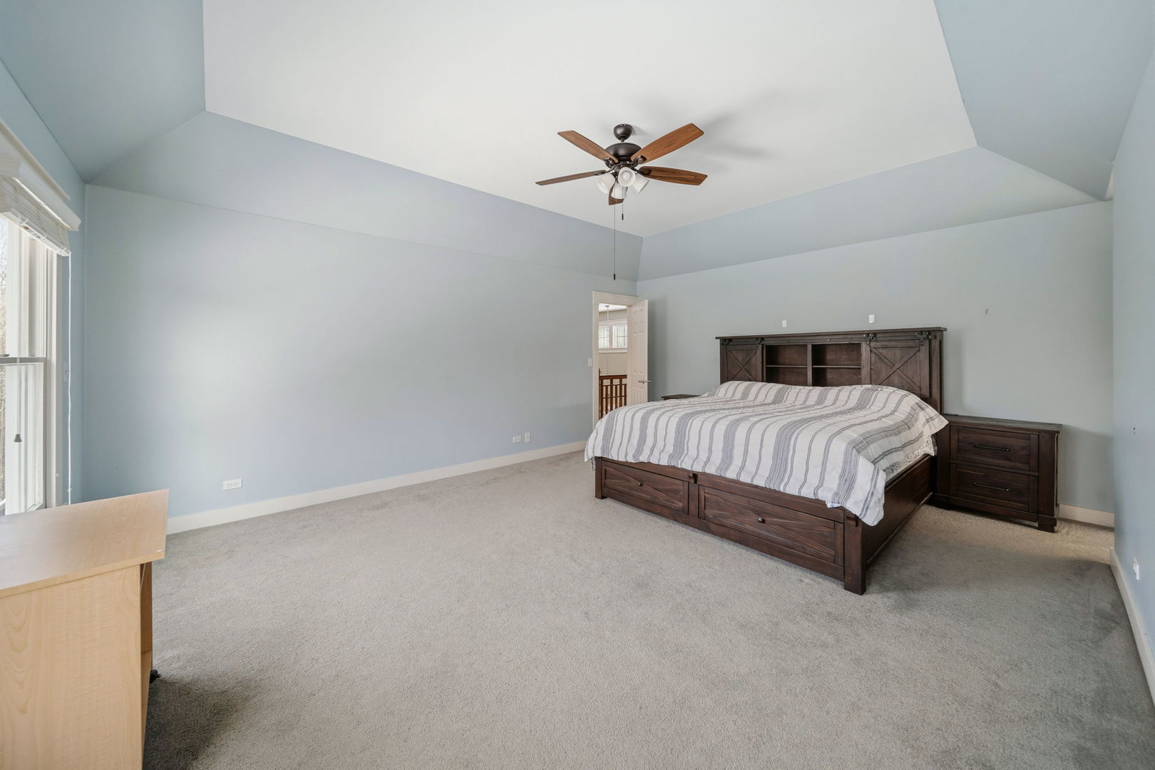 7N072 Willowbrook Drive