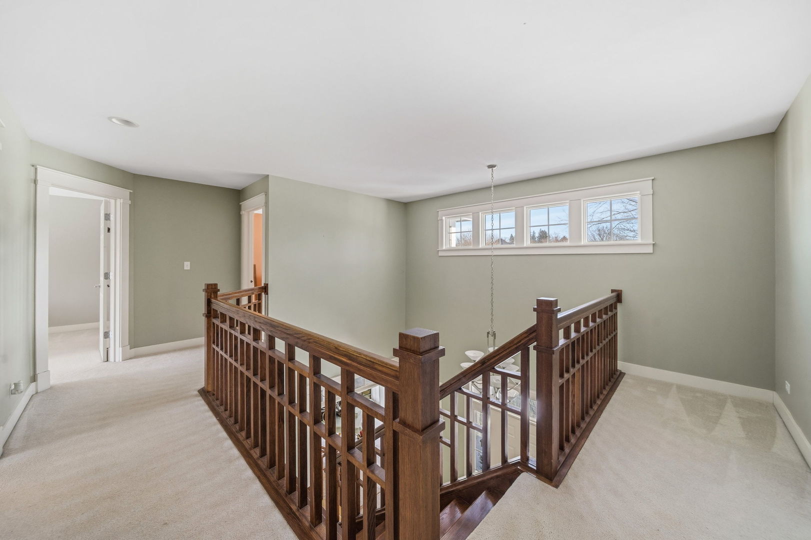 7N072 Willowbrook Drive