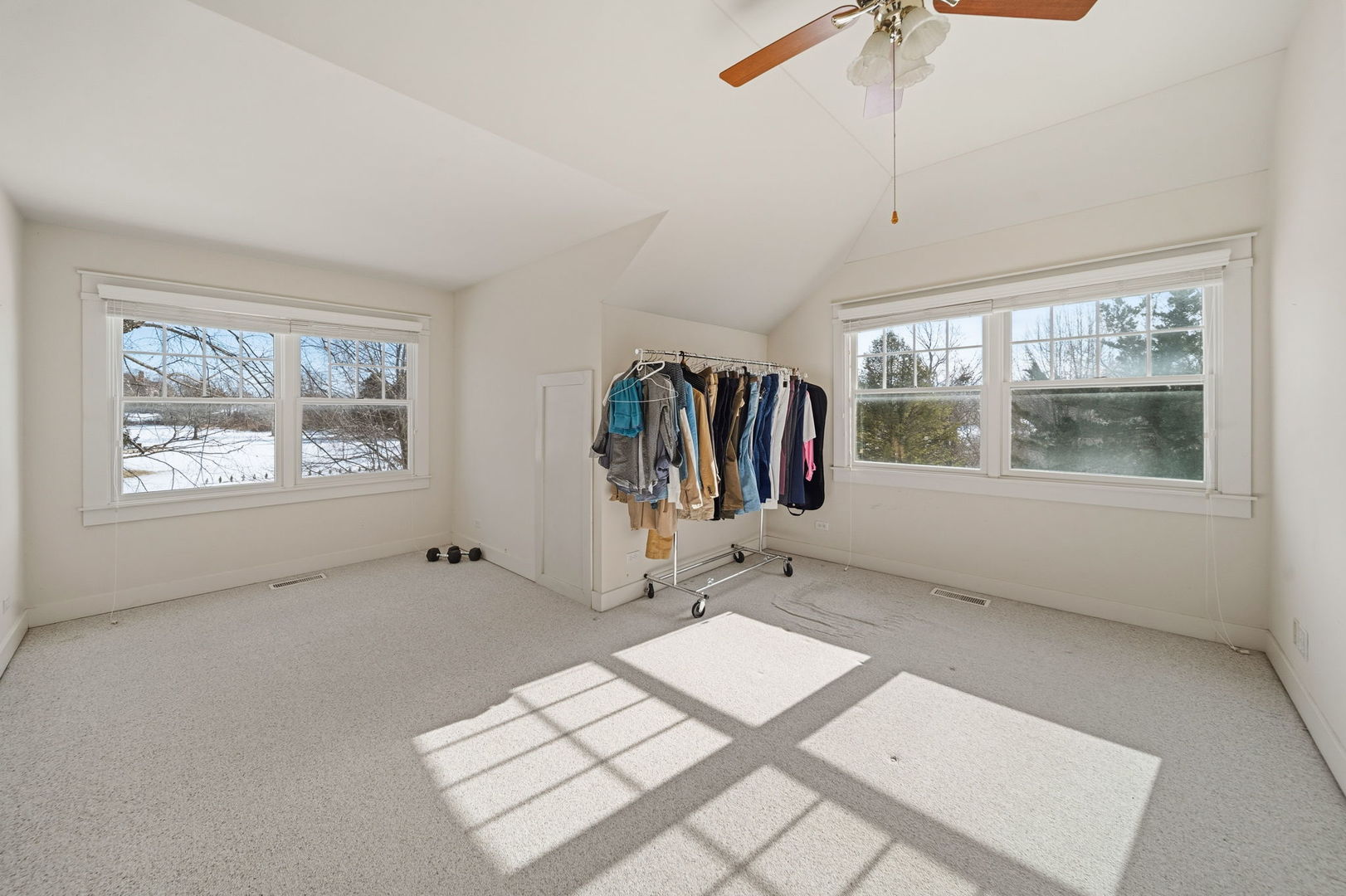 7N072 Willowbrook Drive