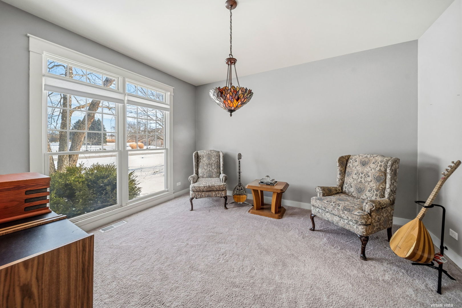 7N072 Willowbrook Drive