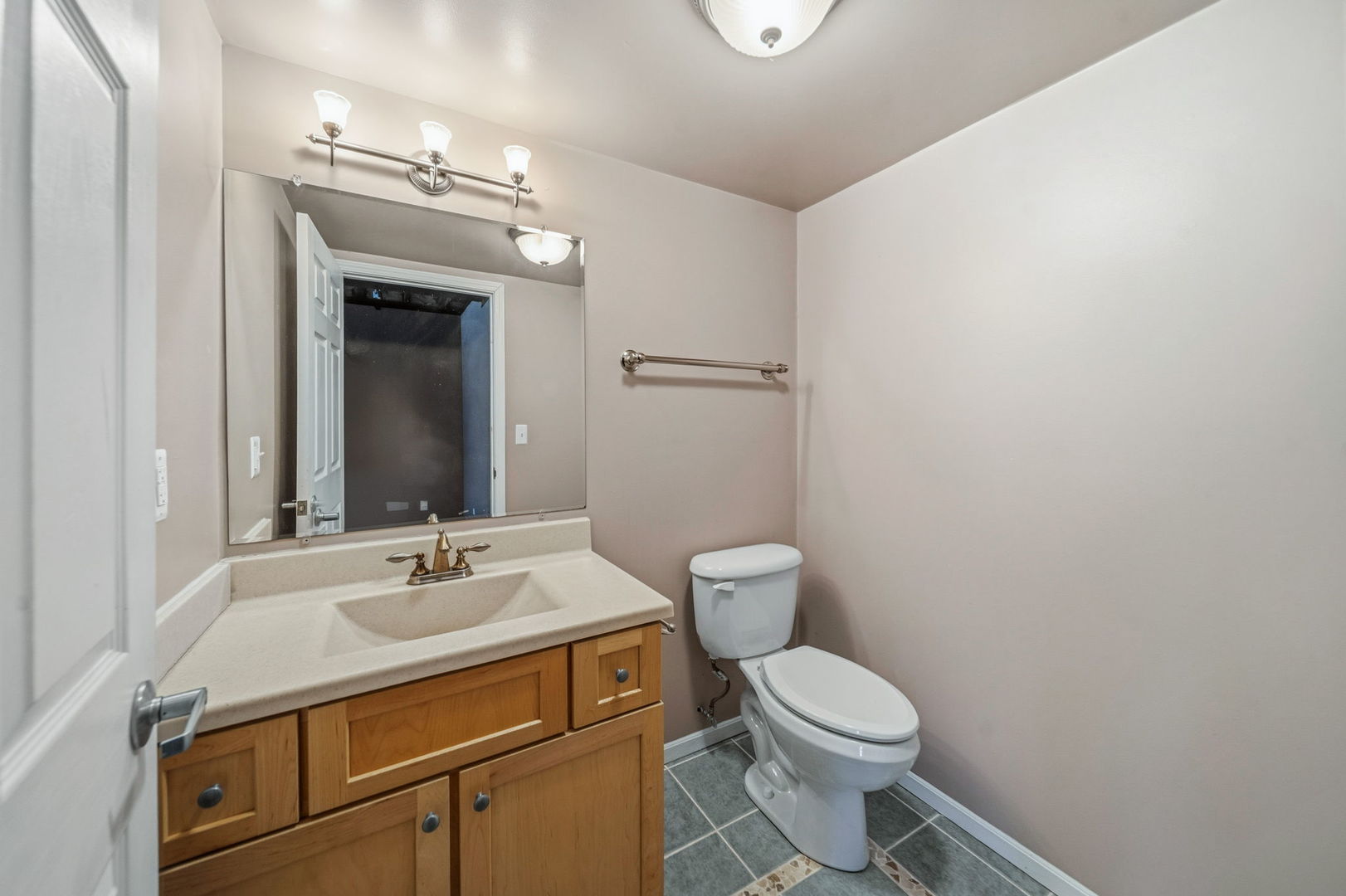 7N072 Willowbrook Drive