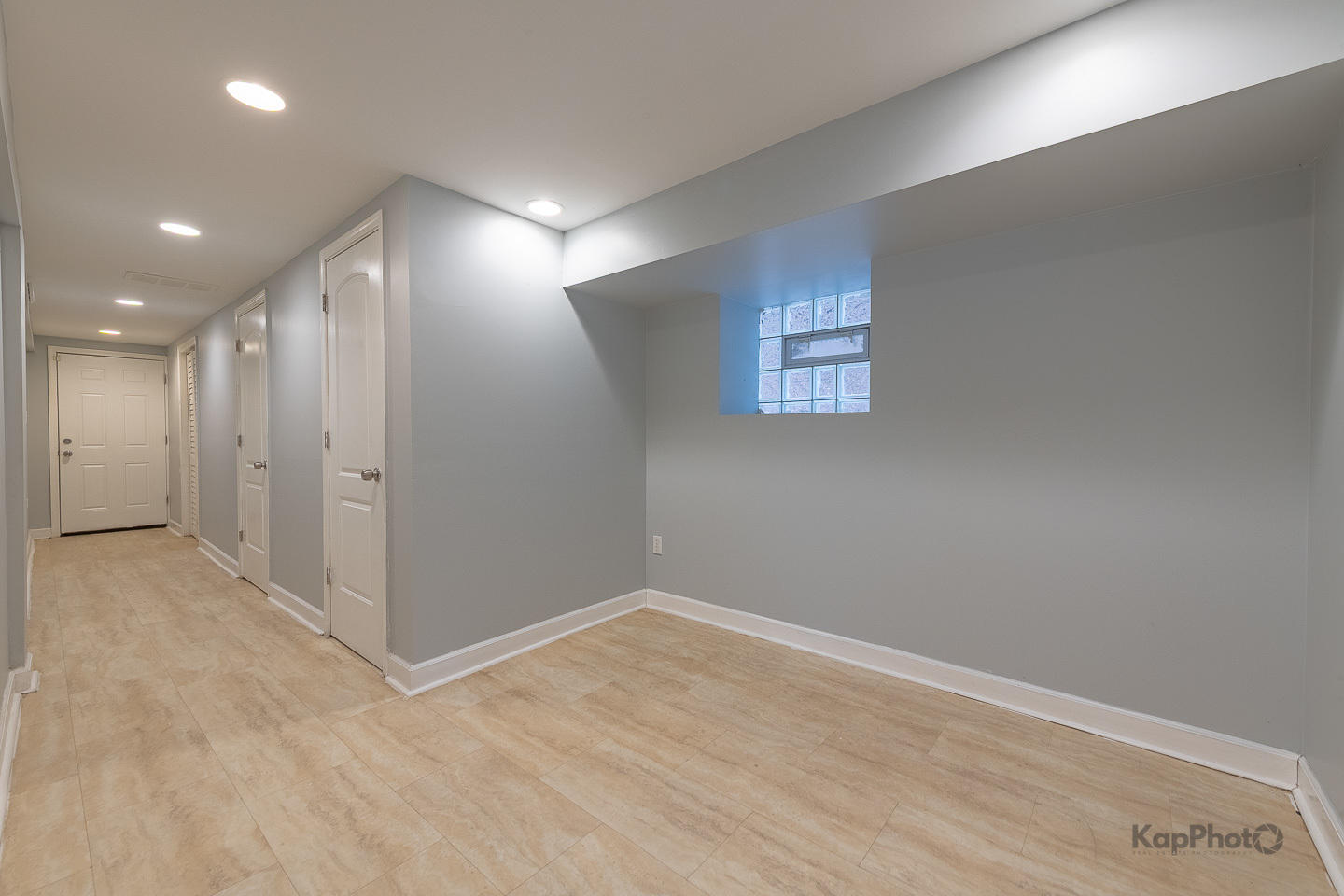 7750 S Saginaw Avenue Unit: 1