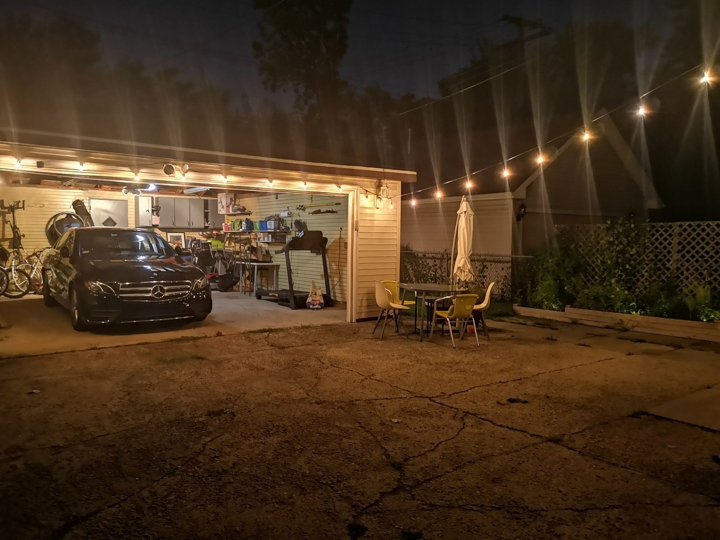 4122 N KOLMAR Avenue Unit: 1