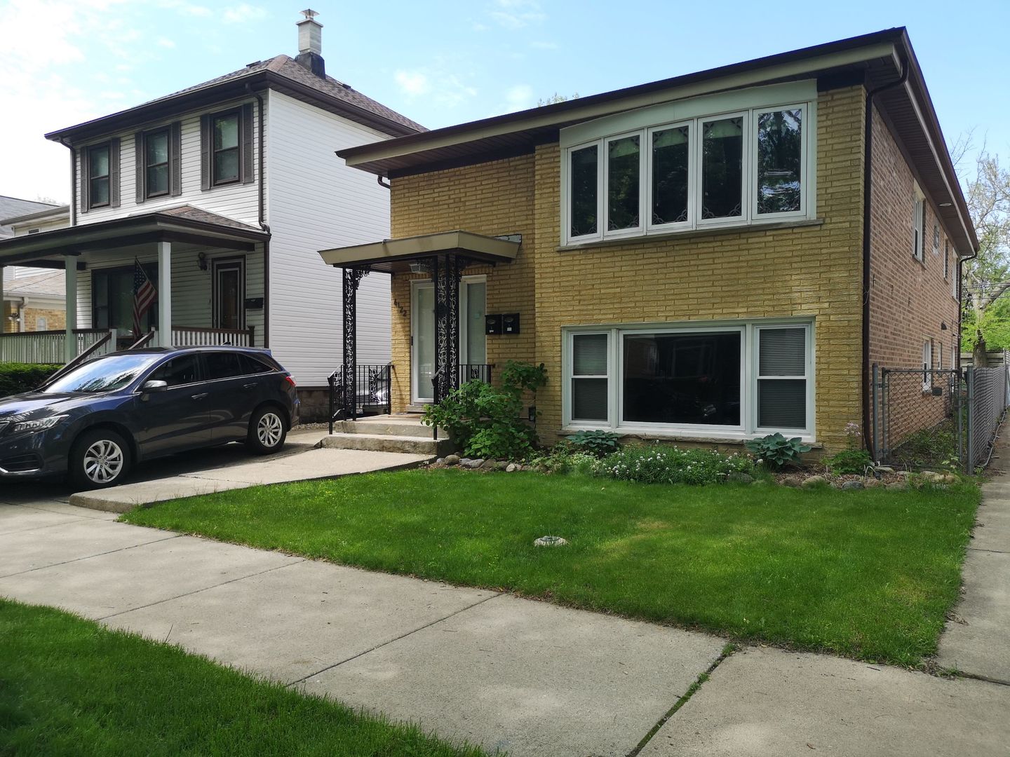 4122 N KOLMAR Avenue Unit: 1