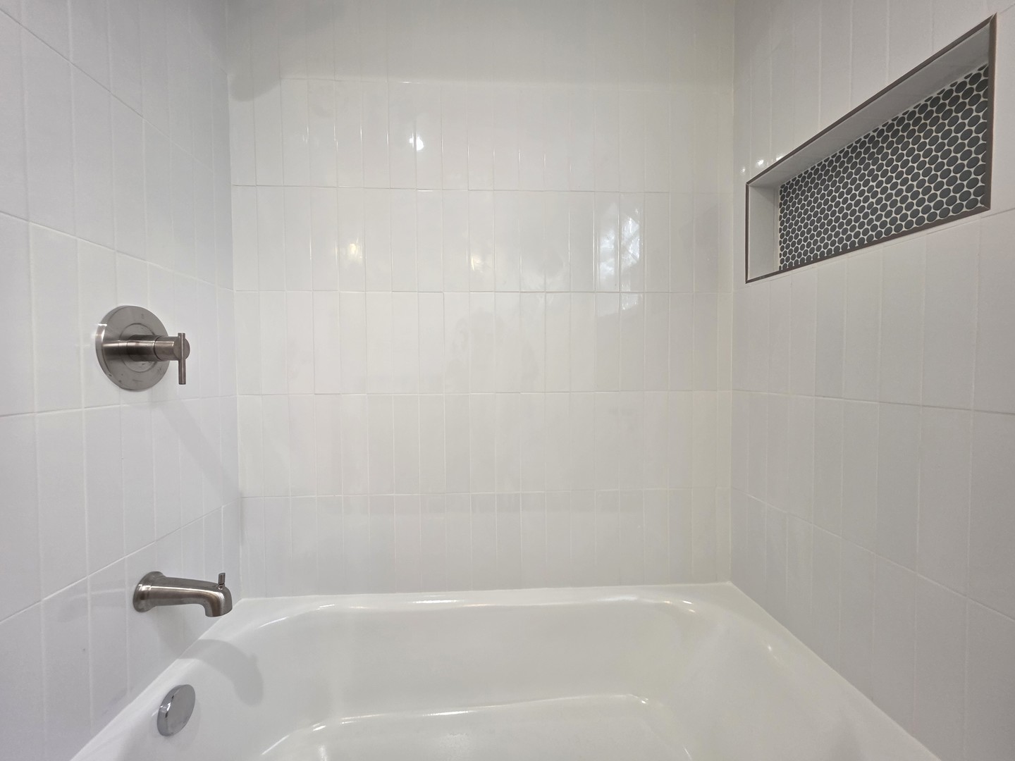 4122 N KOLMAR Avenue Unit: 1