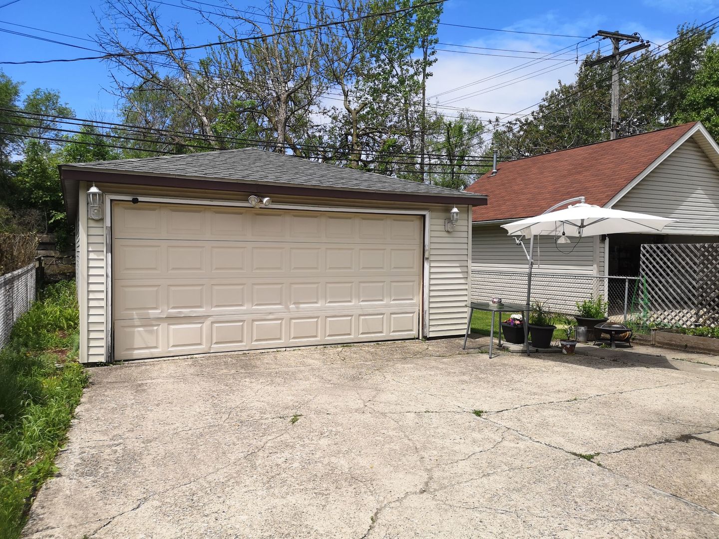 4122 N KOLMAR Avenue Unit: 1