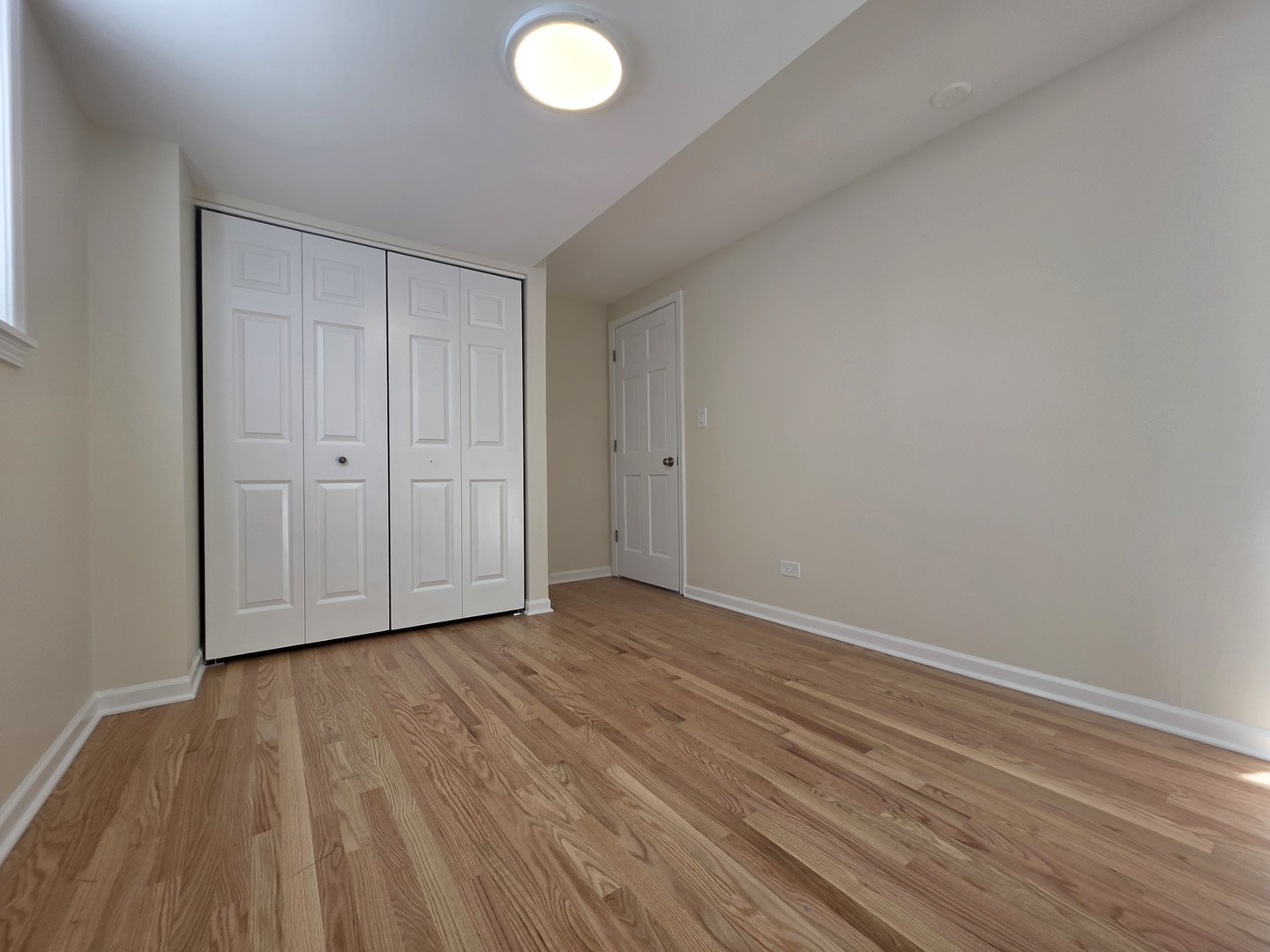 4122 N KOLMAR Avenue Unit: 1