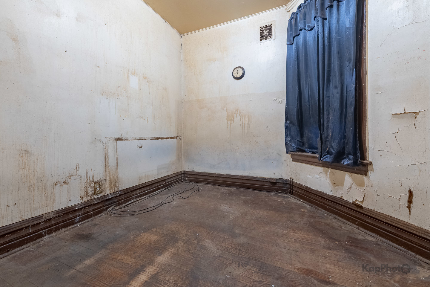 1512 S Sawyer Avenue