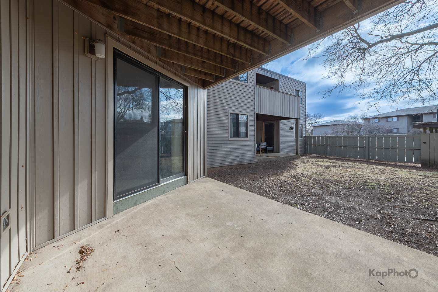 1840 W Highland Avenue Unit: E-105