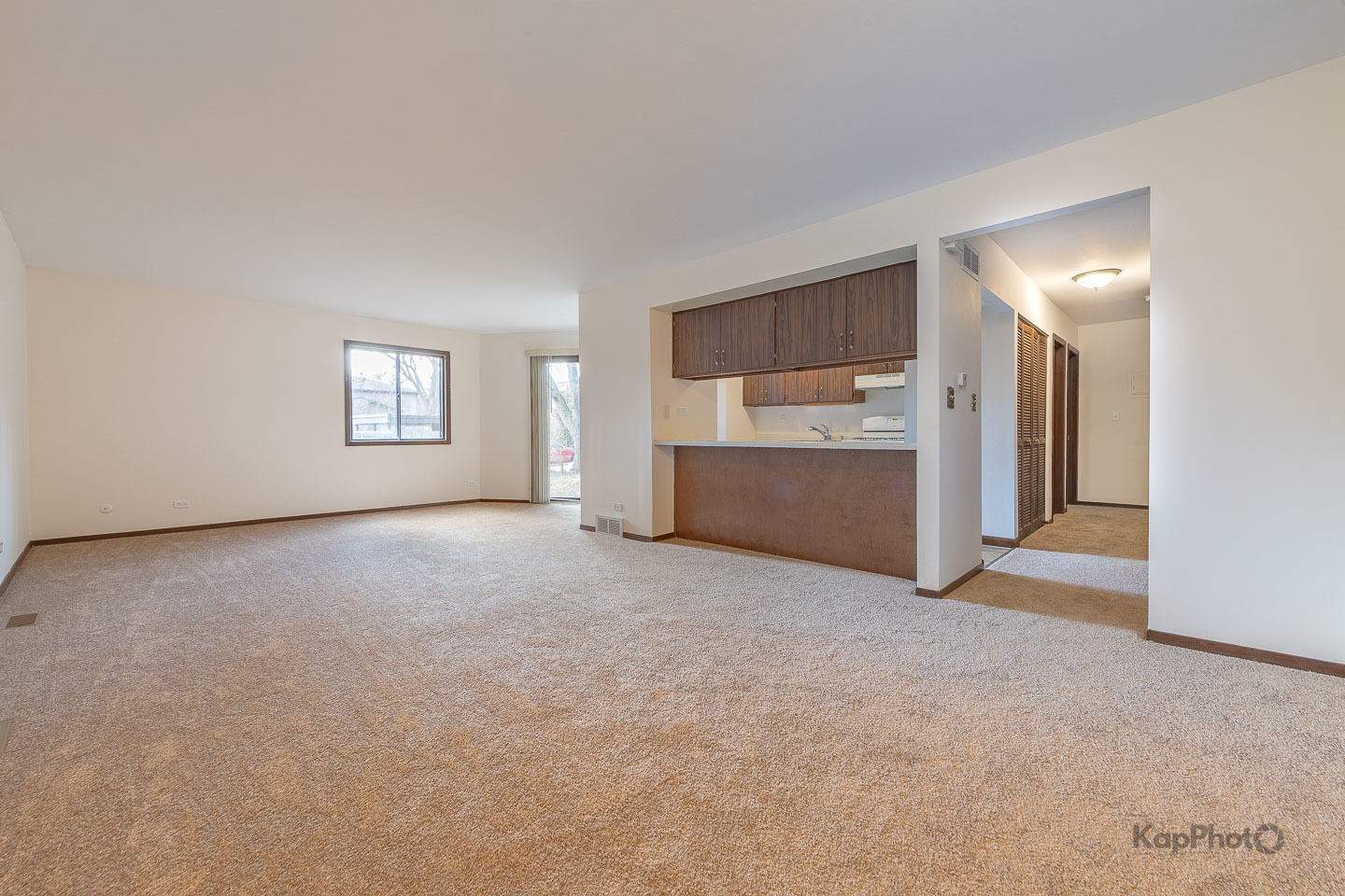 1840 W Highland Avenue Unit: E-105