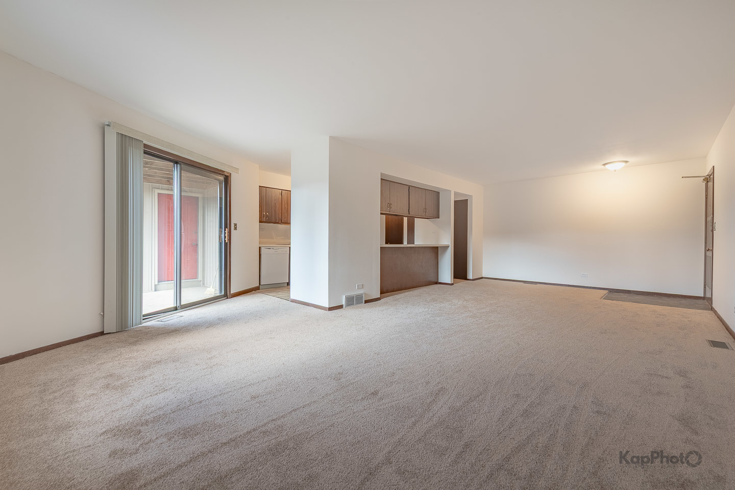 1840 W Highland Avenue Unit: E-105