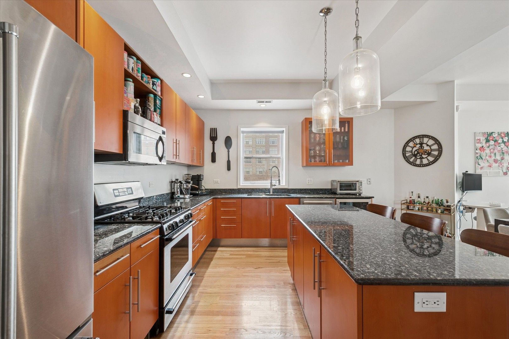 1600 S Wabash Avenue Unit: 2E