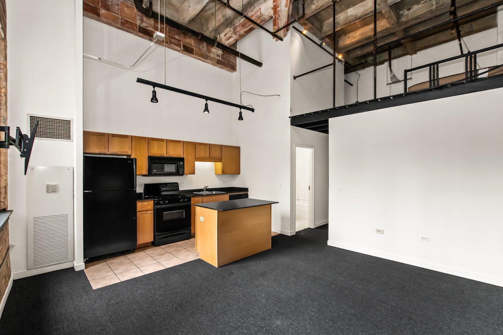 20 N STATE Street Unit: 1014