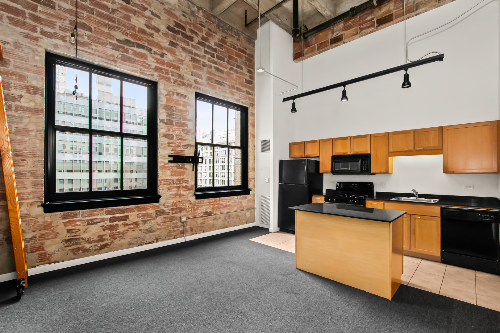 20 N STATE Street Unit: 1014