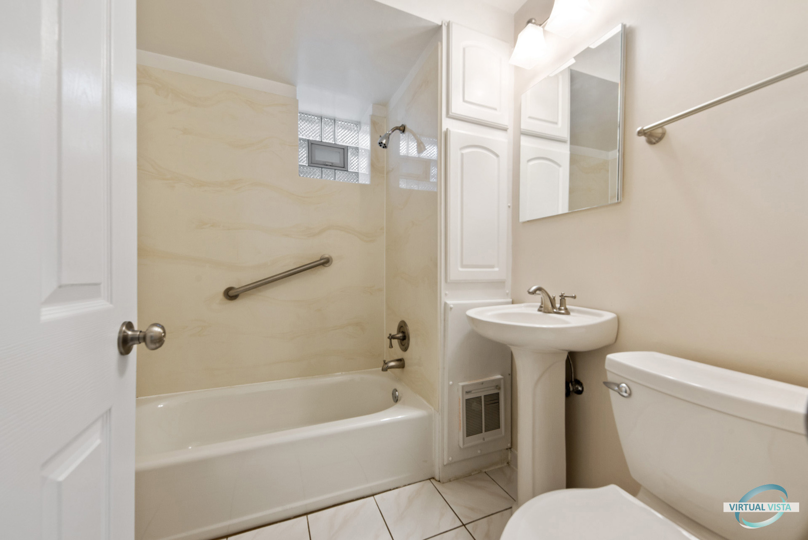 3510 S Union Avenue Unit: 1